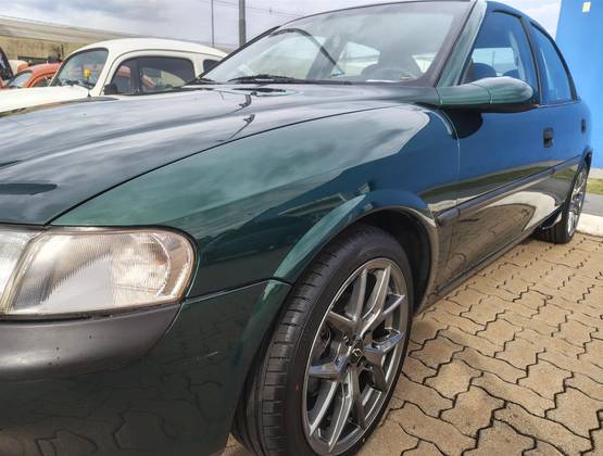 CHEVROLET VECTRA 2.2 SFI GLS 16V GASOLINA 4P MANUAL